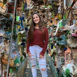 Meet your Posher, Serena